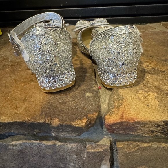 Trish Scully Regal Princess shoes - Picture 4 of 6